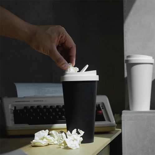 Mini papelera con diseño de taza de café